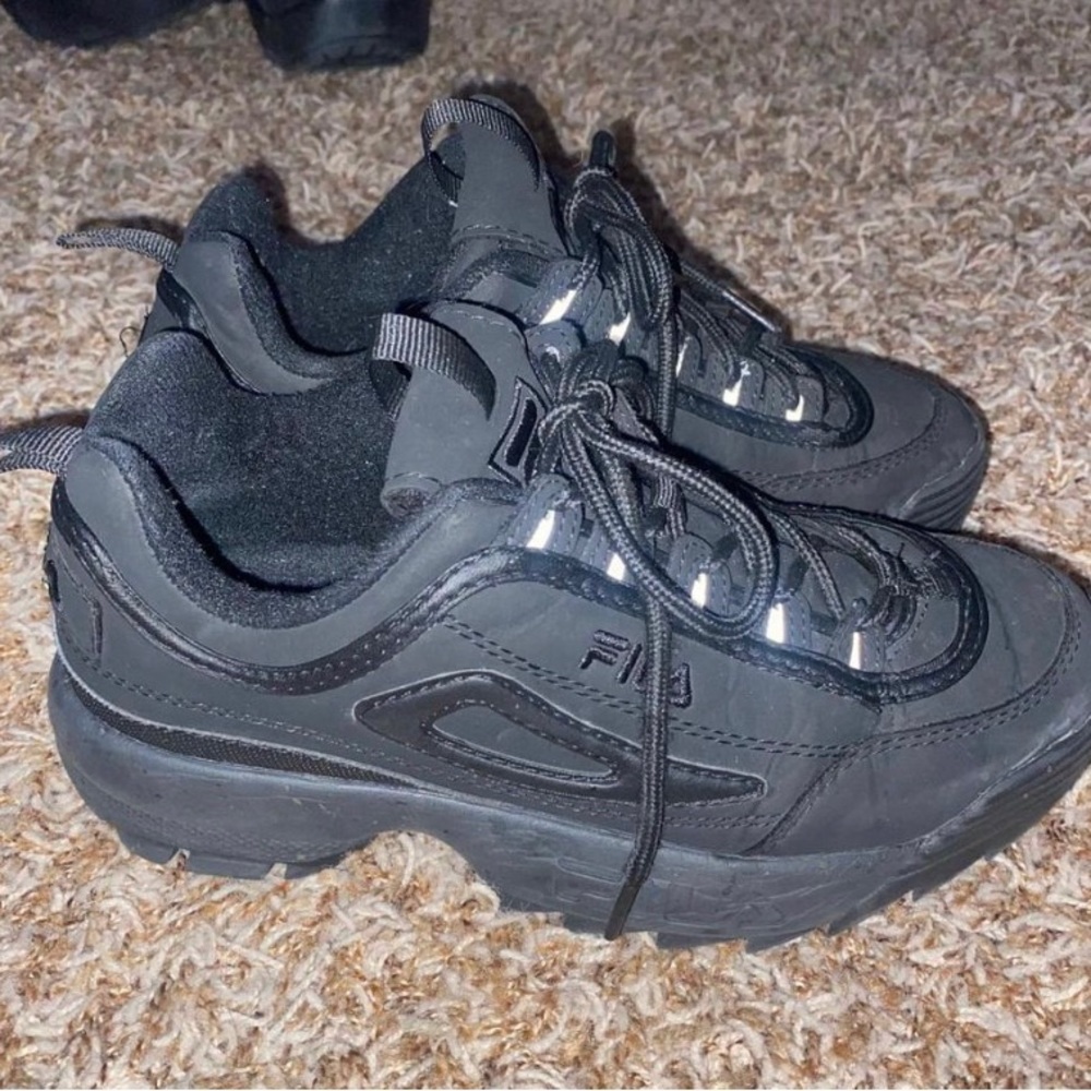 Triple black Fila Disruptor size 7 w